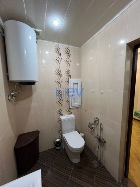 Satış 4 otaqlı Yeni Tikili bina evi  140m², Bakı