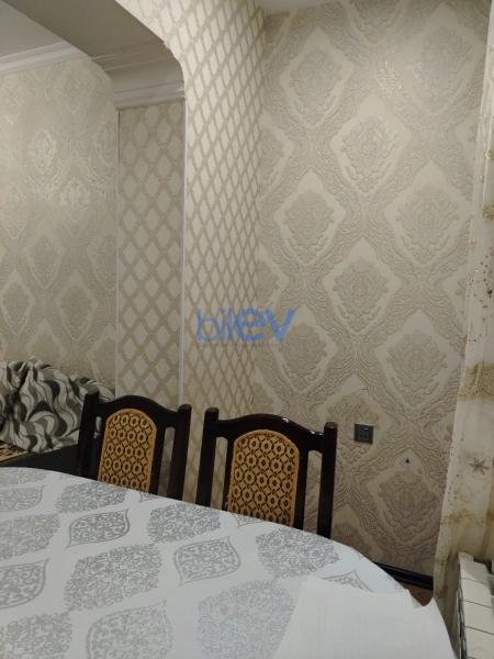 Satış 3 otaqlı Köhnə Tikili bina evi  90m², Bakı