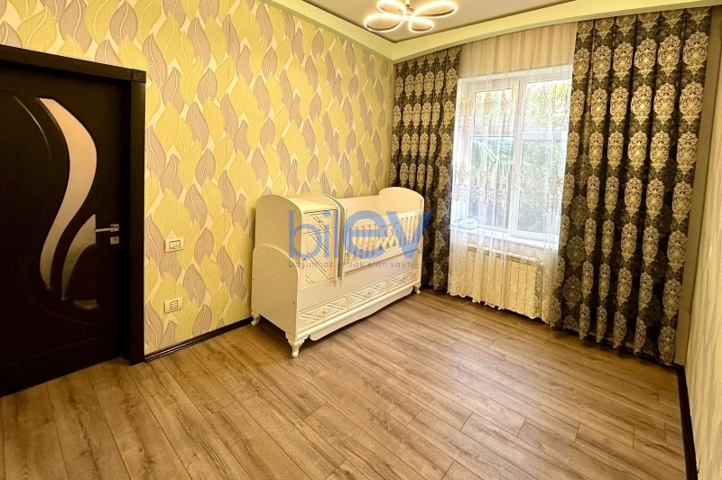 Satış 4 otaqlı Həyət evi  140m², Bakı