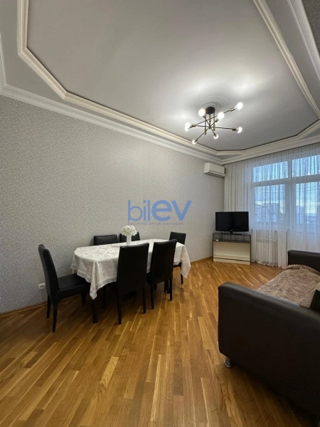Aylıq Kirayə 2 otaqlı Yeni Tikili bina evi  55m², Bakı
