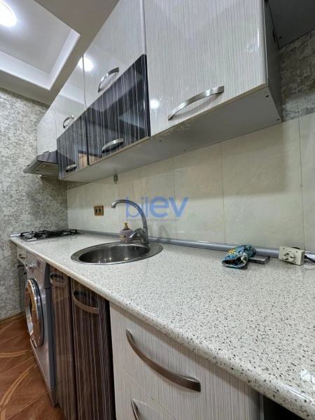 Aylıq Kirayə 2 otaqlı Yeni Tikili bina evi  55m², Bakı
