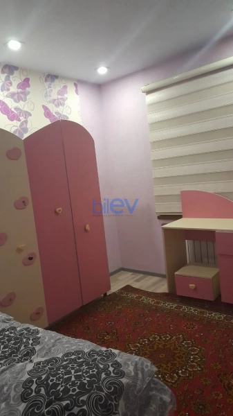 Satış 4 otaqlı Köhnə Tikili bina evi  100m², Bakı