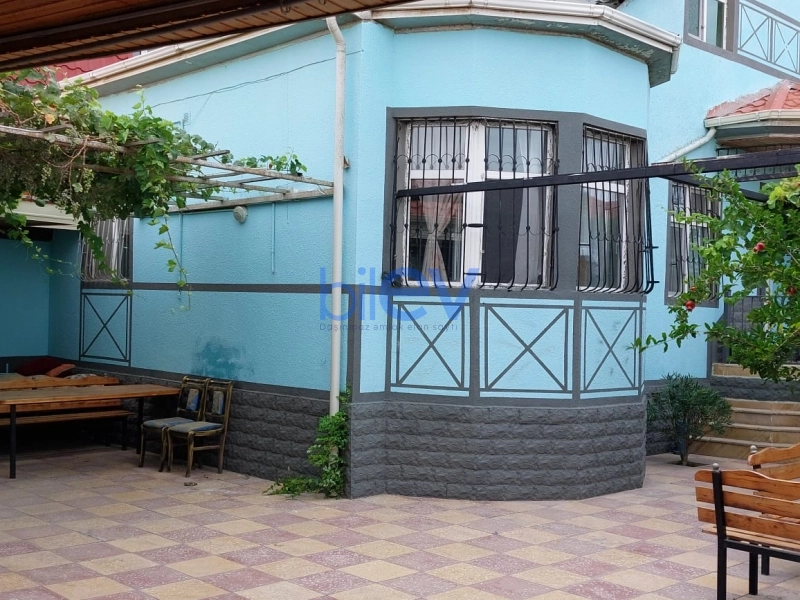 Satış 4 otaqlı Həyət evi  182m², Bakı