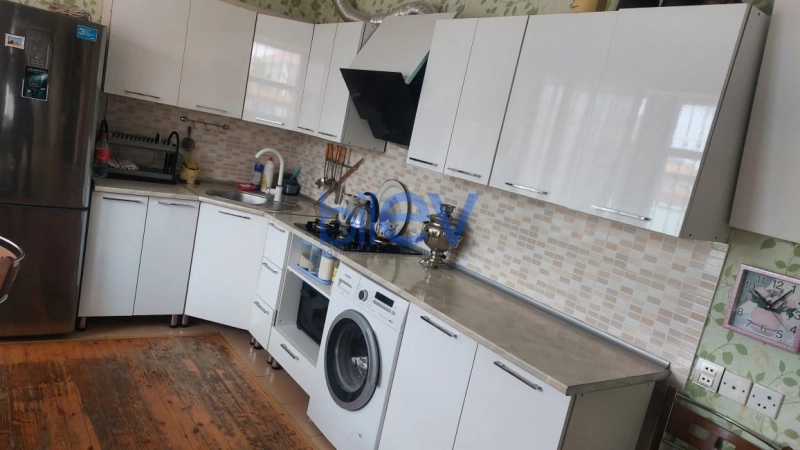 Satış 4 otaqlı Həyət evi  182m², Bakı