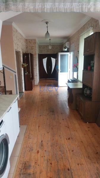 Satış 4 otaqlı Həyət evi  182m², Bakı