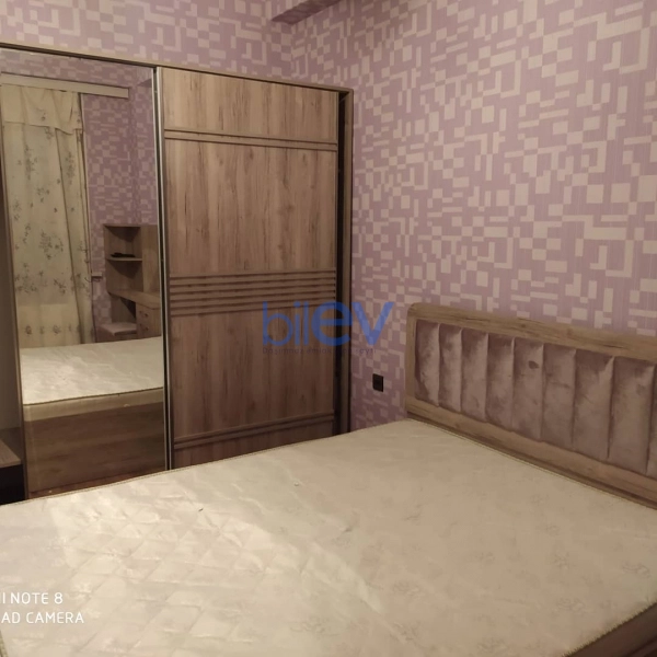 Aylıq Kirayə 3 otaqlı Yeni Tikili bina evi  80m², Bakı