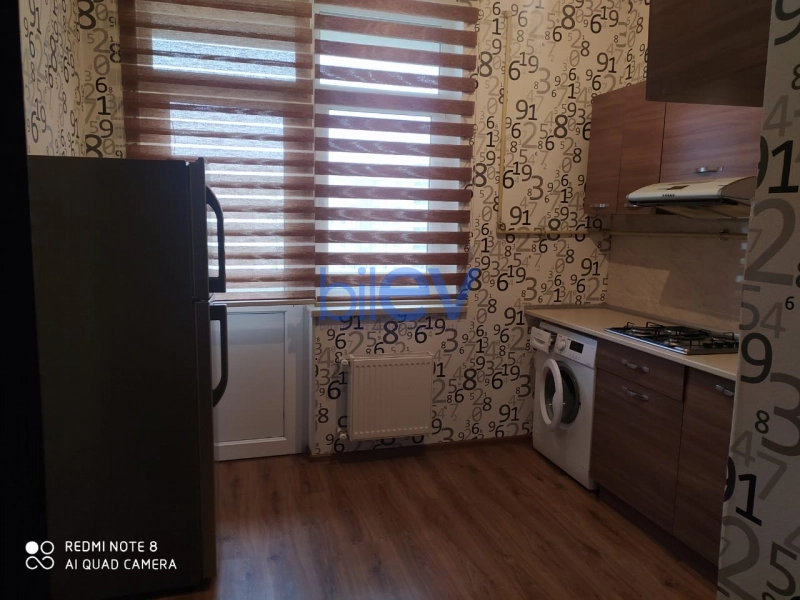 Aylıq Kirayə 3 otaqlı Yeni Tikili bina evi  80m², Bakı