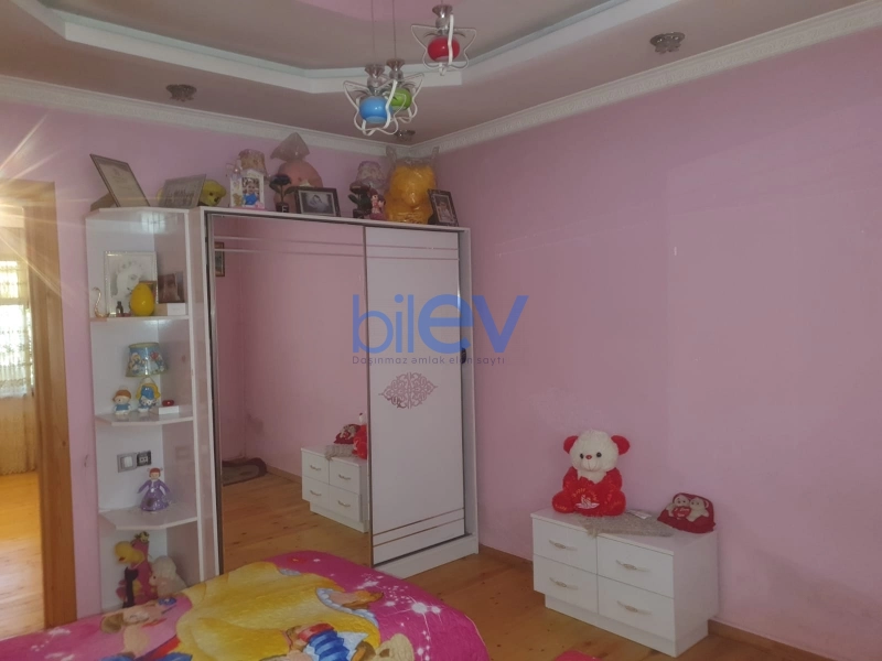 Satış 8 otaqlı Həyət evi  210m², Bakı