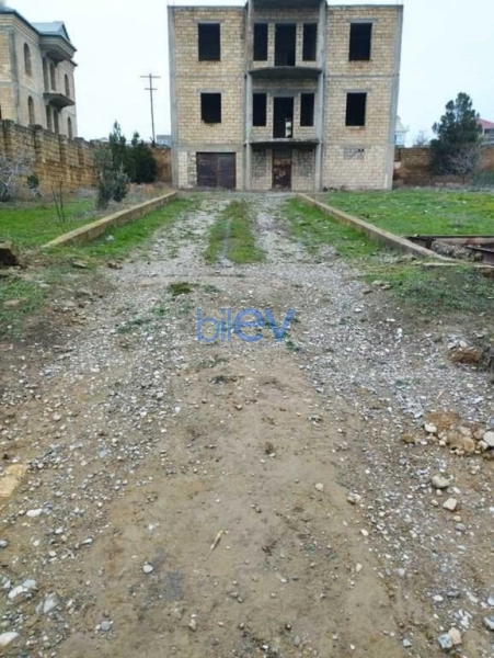Satış 8 otaqlı Həyət evi  300m², Bakı