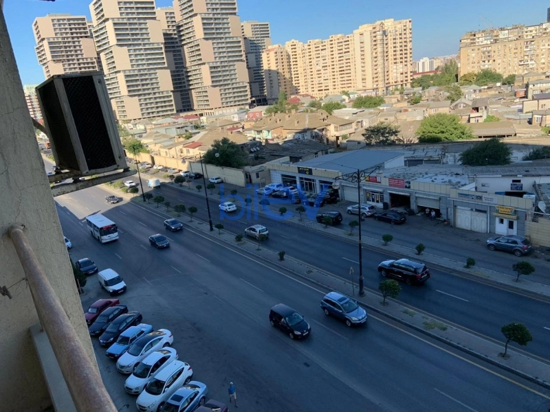 Aylıq Kirayə 3 otaqlı Yeni Tikili bina evi  135m², Bakı