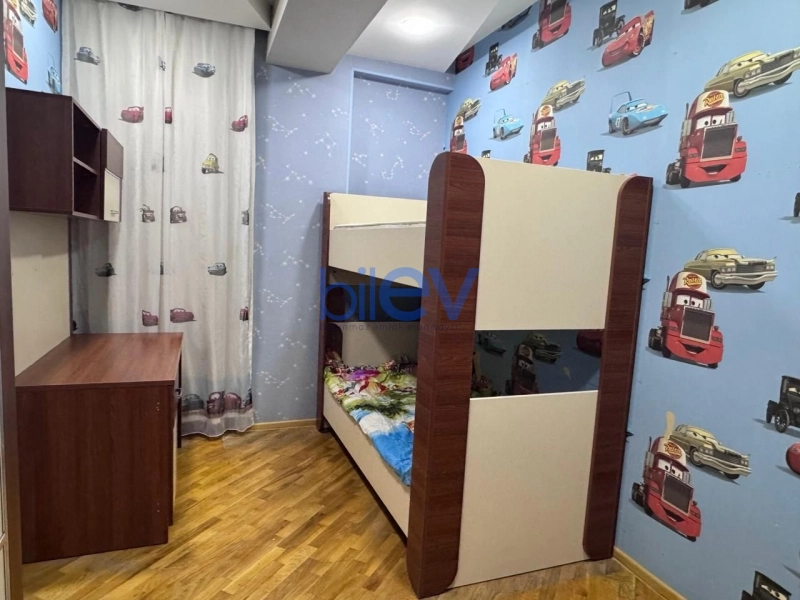 Aylıq Kirayə 3 otaqlı Yeni Tikili bina evi  96m², Bakı