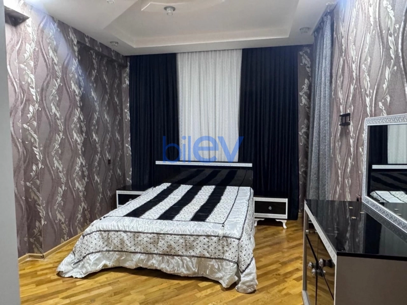 Aylıq Kirayə 3 otaqlı Yeni Tikili bina evi  96m², Bakı
