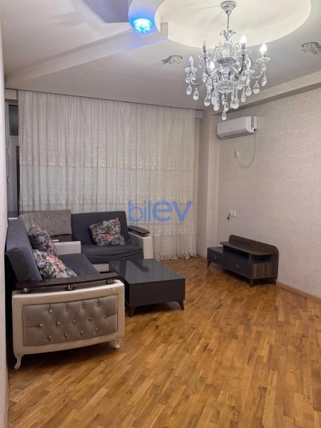 Aylıq Kirayə 3 otaqlı Yeni Tikili bina evi  96m², Bakı