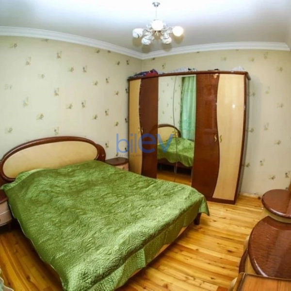 Satış 7 otaqlı Həyət evi  250m², Bakı