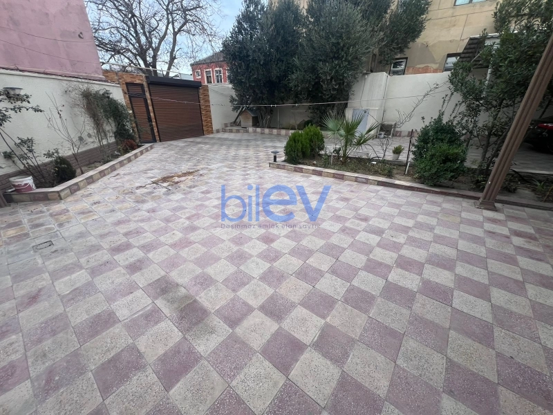 Satış 7 otaqlı Həyət evi  250m², Bakı