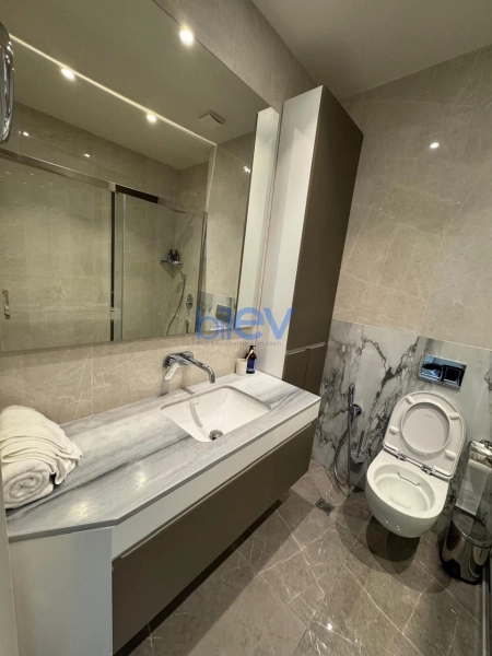 Satış 1 otaqlı Yeni Tikili bina evi  57m², Bakı
