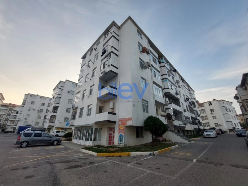 Satış 3 otaqlı Yeni Tikili bina evi  72m², Bakı
