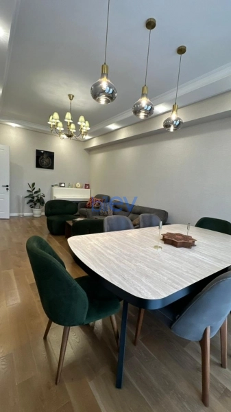Satış 4 otaqlı Yeni Tikili bina evi  121m², Bakı