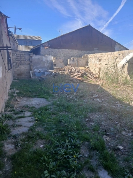 Satış  otaqlı Torpaq  550m², Bakı