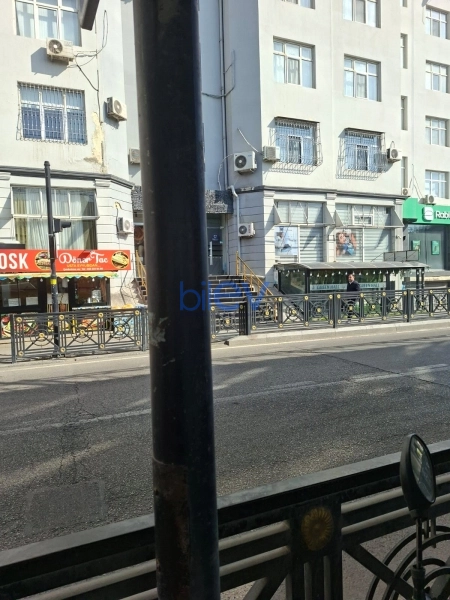 Satış 1 otaqlı Obyekt  260m², Bakı