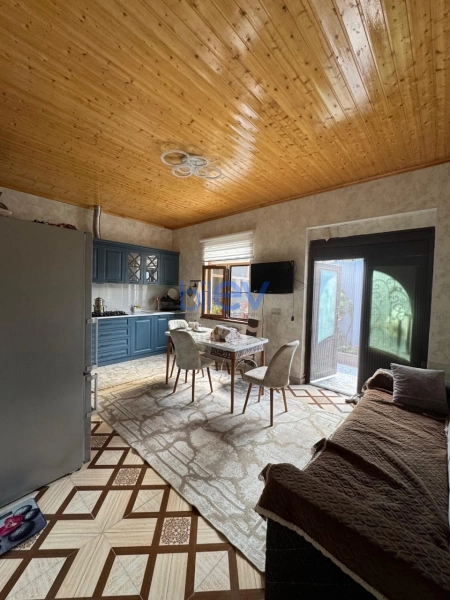 Satış 6 otaqlı Həyət evi  300m², Bakı