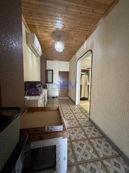 Satış 6 otaqlı Həyət evi  300m², Bakı
