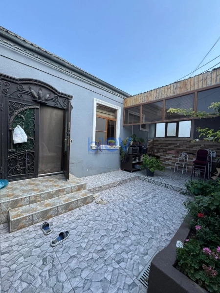 Satış 6 otaqlı Həyət evi  300m², Bakı