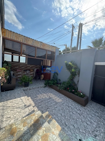 Satış 6 otaqlı Həyət evi  300m², Bakı