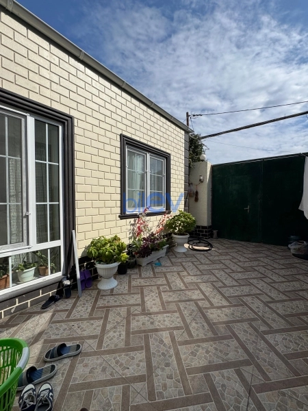 Satış 6 otaqlı Həyət evi  300m², Bakı