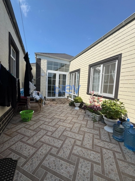 Satış 6 otaqlı Həyət evi  300m², Bakı