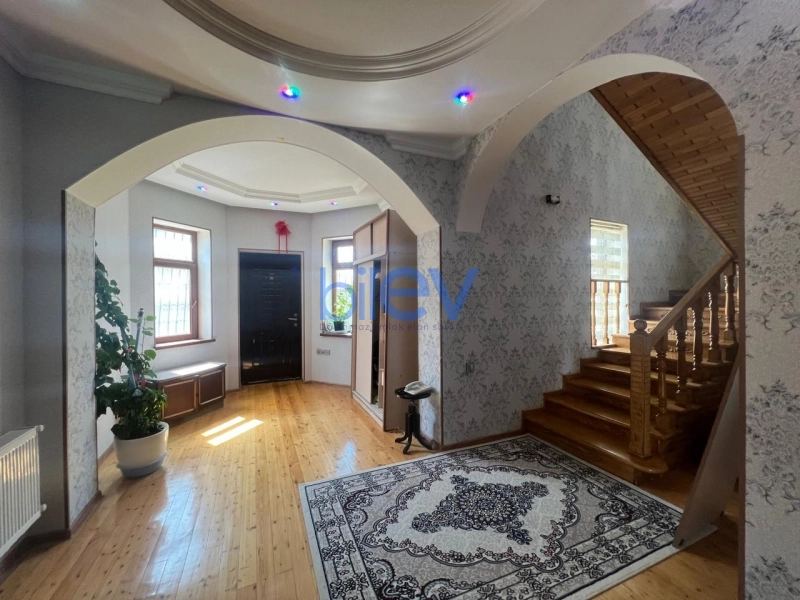 Satış 6 otaqlı Həyət evi  250m², Bakı