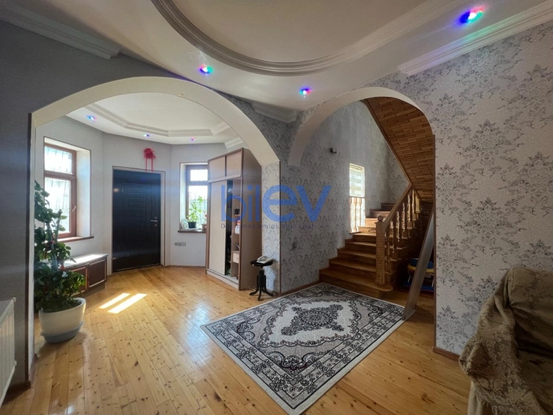 Satış 6 otaqlı Həyət evi  250m², Bakı