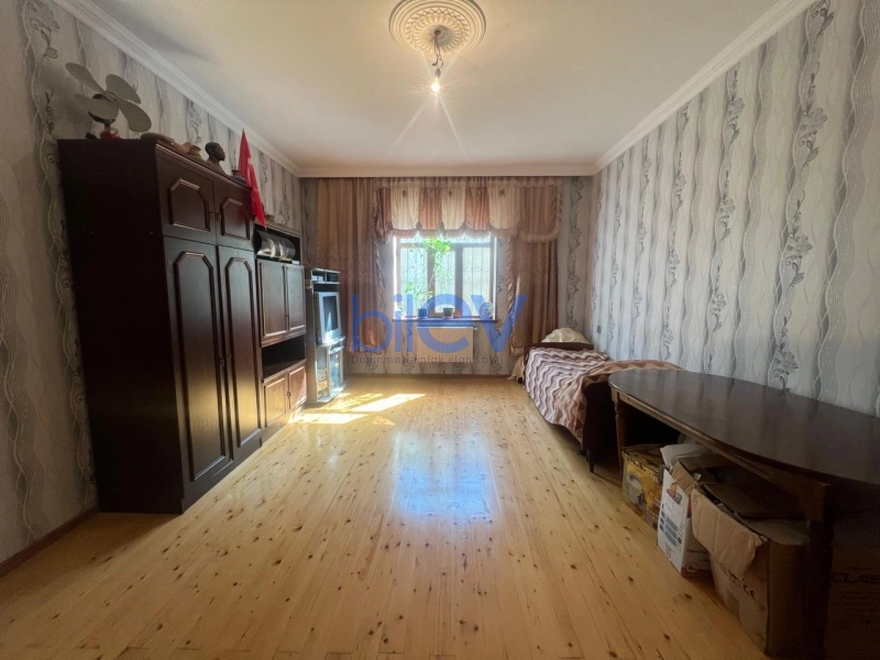 Satış 6 otaqlı Həyət evi  250m², Bakı