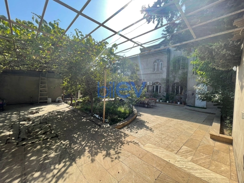 Satış 5 otaqlı Həyət evi  250m², Bakı