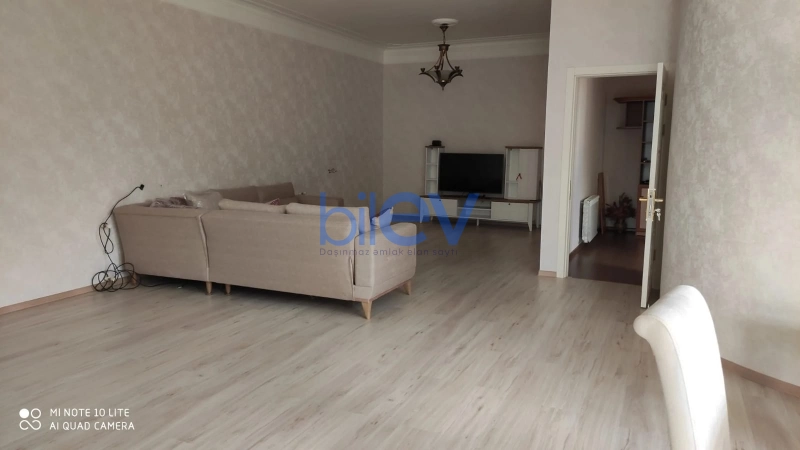 Satış 5 otaqlı Həyət evi  250m², Bakı