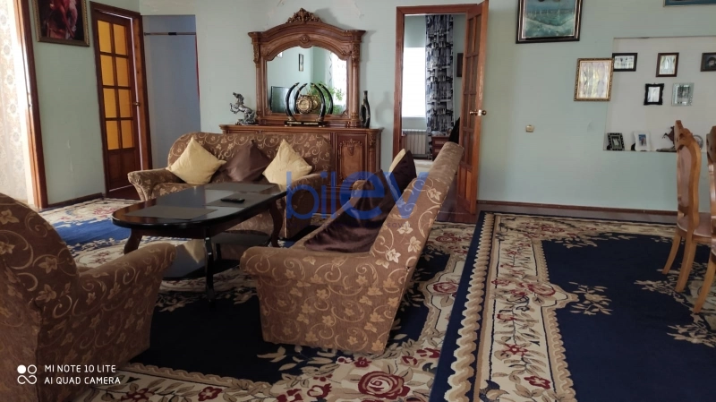 Satış 5 otaqlı Həyət evi  250m², Bakı