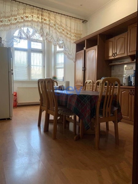 Satış 7 otaqlı Həyət evi  280m², Bakı