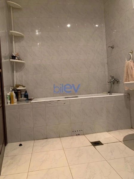 Satış 7 otaqlı Həyət evi  280m², Bakı