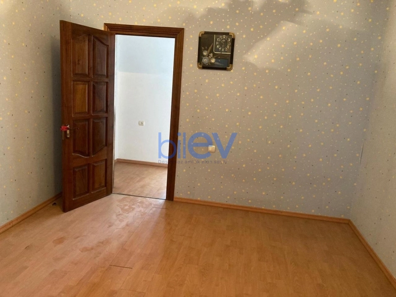 Satış 7 otaqlı Həyət evi  280m², Bakı
