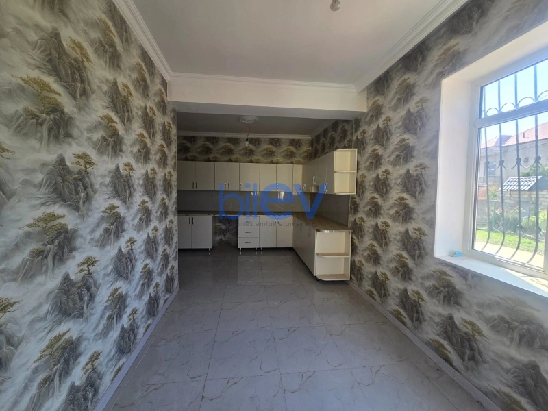 Satış 5 otaqlı Həyət evi  200m², Bakı