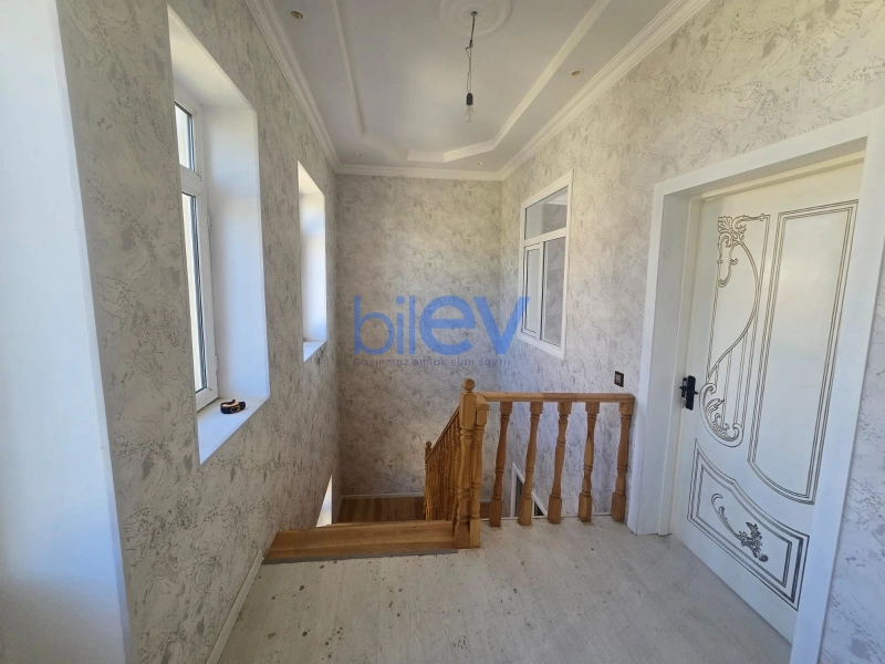 Satış 5 otaqlı Həyət evi  200m², Bakı