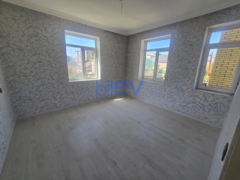 Satış 5 otaqlı Həyət evi  200m², Bakı