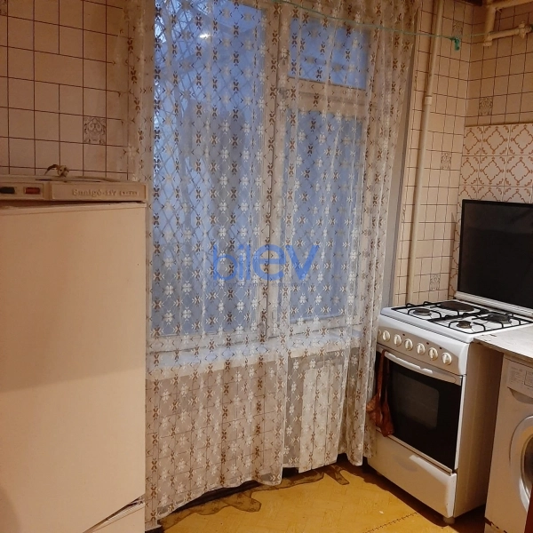 Satış 1 otaqlı Köhnə Tikili bina evi  35m², Bakı