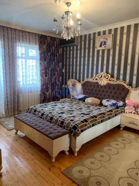 Satış 5 otaqlı Həyət evi  240m², Bakı