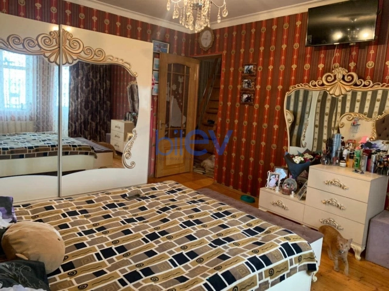 Satış 5 otaqlı Həyət evi  240m², Bakı