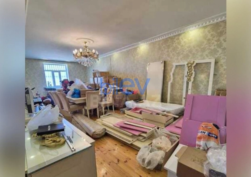 Satış 3 otaqlı Həyət evi  180m², Bakı