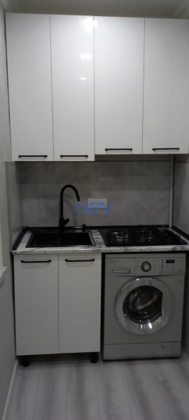 Satış 3 otaqlı Köhnə Tikili bina evi  60m², Bakı
