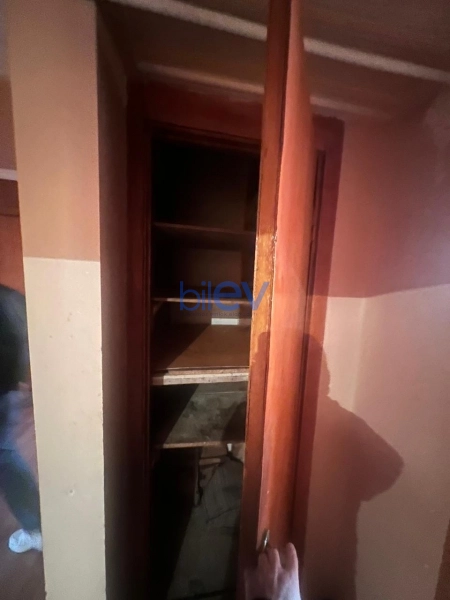 Satış 5 otaqlı Köhnə Tikili bina evi  120m², Bakı