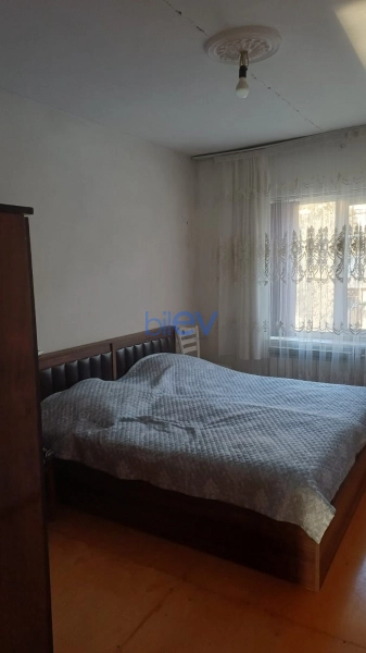 Satış 3 otaqlı Köhnə Tikili bina evi  85m², Bakı