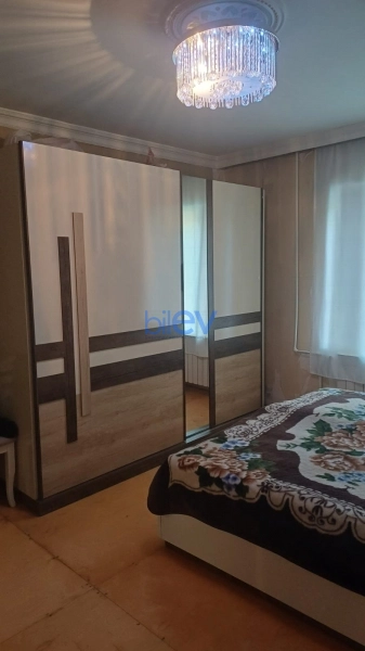Satış 3 otaqlı Köhnə Tikili bina evi  85m², Bakı